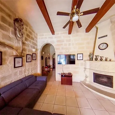 Villayana Gozitan With Pool - Happy *