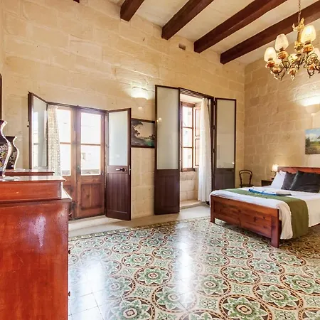 Tatil Evi Villayana Gozitan With Pool - Happy San Lawrenz