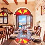 Villayana Gozitan With Pool - Happy Holiday home San Lawrenz