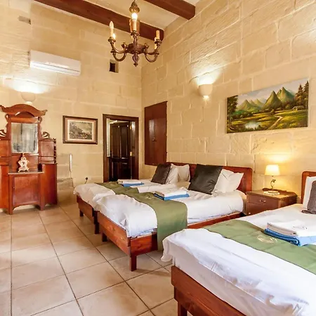 Villayana Gozitan With Pool - Happy * San Lawrenz