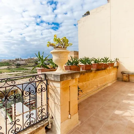 Villayana Gozitan With Pool - Happy Holiday home