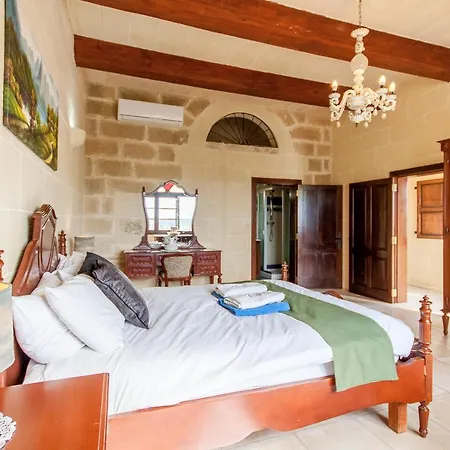 Villayana Gozitan With Pool - Happy Hébergement de vacances *