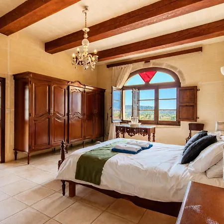 Villayana Gozitan With Pool - Happy * San Lawrenz