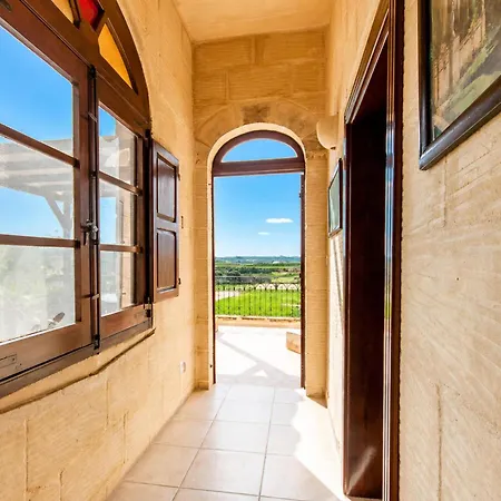 Villayana Gozitan With Pool - Happy بيت للعطل