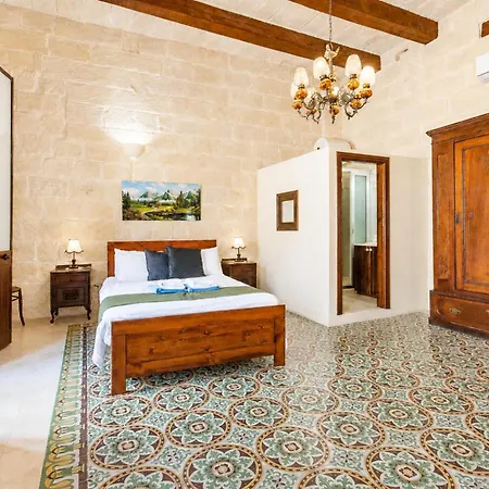 Villayana Gozitan With Pool - Happy Vakantiehuis