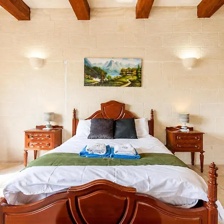 Villayana Gozitan With Pool - Happy Vakantiehuis