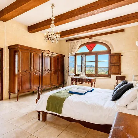 Vakantiehuis Villayana Gozitan With Pool - Happy