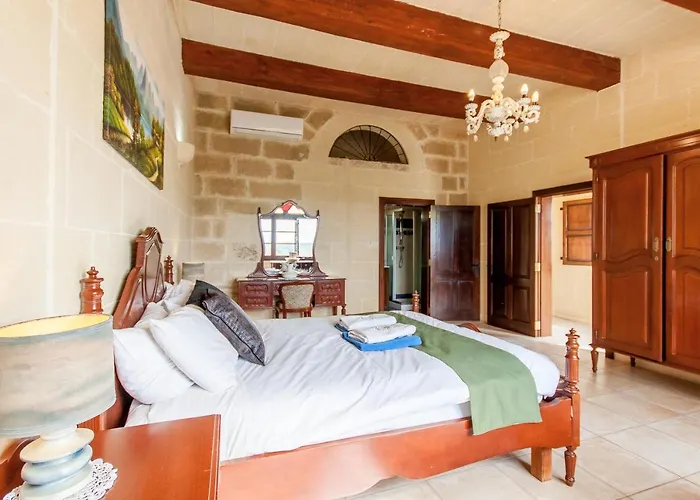 Villayana Gozitan With Pool - Happy Feriehus *