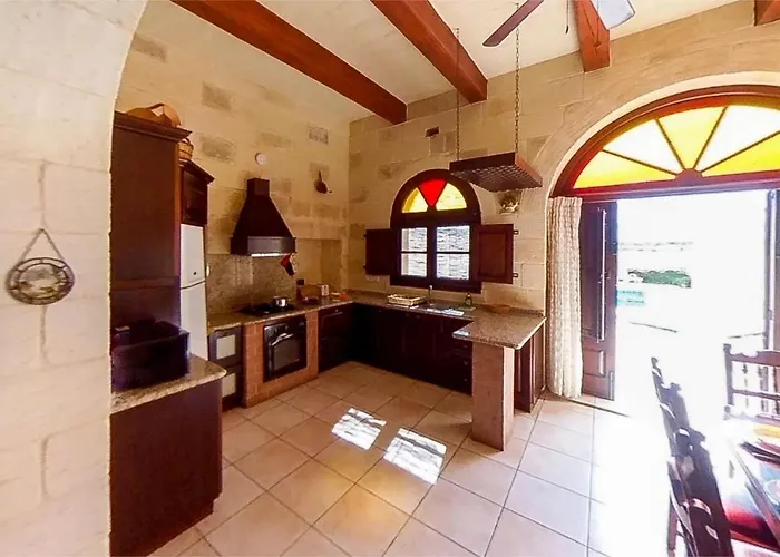 Villayana Gozitan With Pool - Happy San Lawrenz